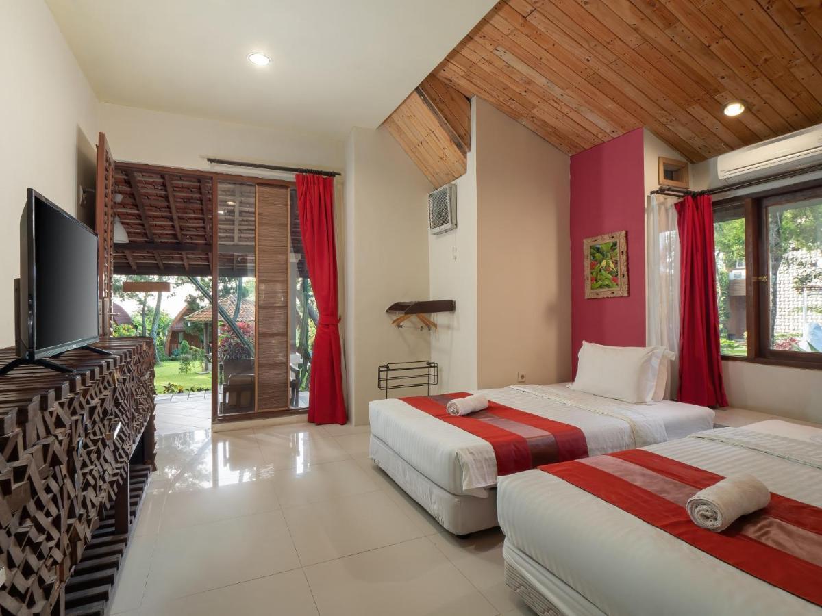 The Village Resort Bogor Buitenkant foto